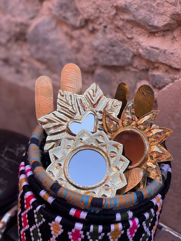 Miroir fleur , bronze