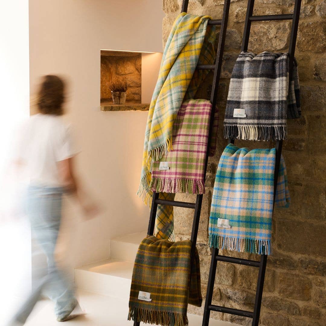 Plaid tweedmill en pure laine neuve Cottage